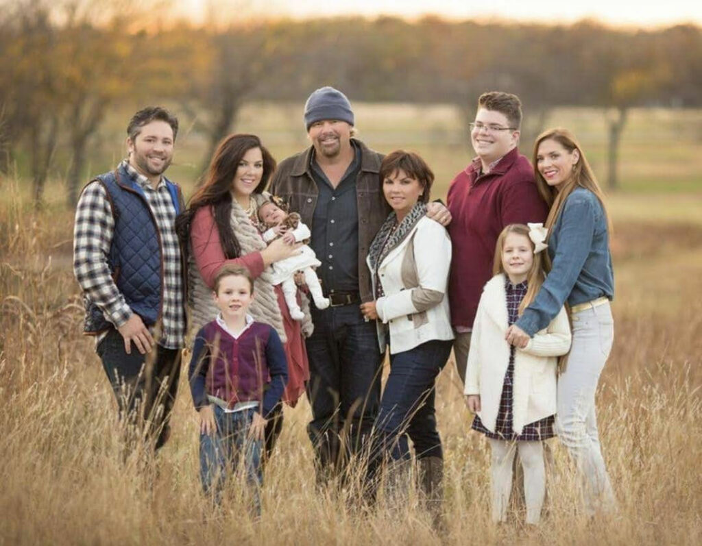 Toby Keith Family Pictures